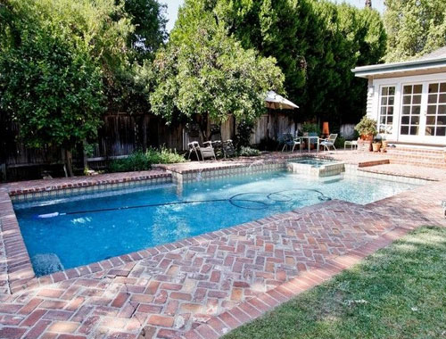 Backyard Showcase Swimming Pool Manufacturer in Patna